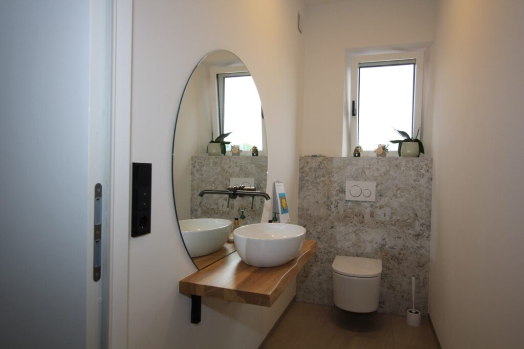 _ (Tischlerei-Listberger_WC_St-Willibald- (2))